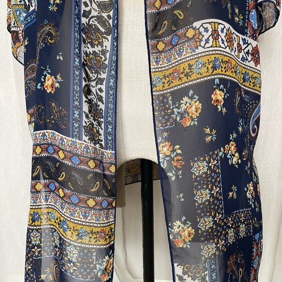 NAÏF Boho Style Women’s Open Front Blue Paisley Kimono Size Medium - Picture 9 of 14